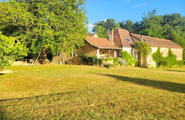 Le Moulin Charmant - Six Bedroom Villa, Sleeps 14