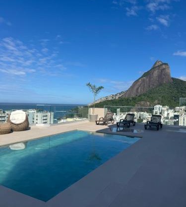 Leblon - Top Flat Leblon, Rooftop Pool, Gym, Sauna, Vista Mar e Dois Irmãos - True Rio