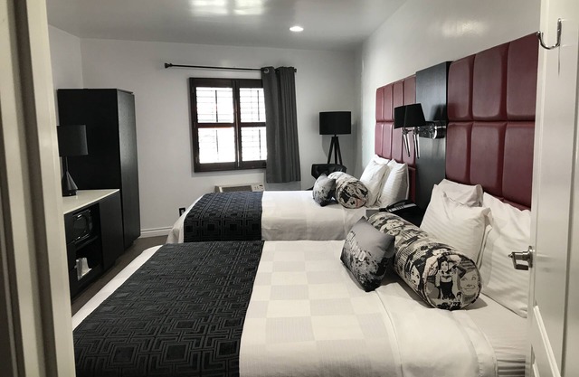 Legend Hotel Hollywood
