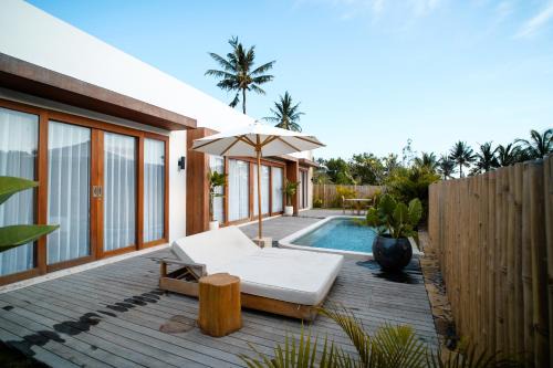 Lembah Lombok - Private 2BR Pool Villas near Kuta Center