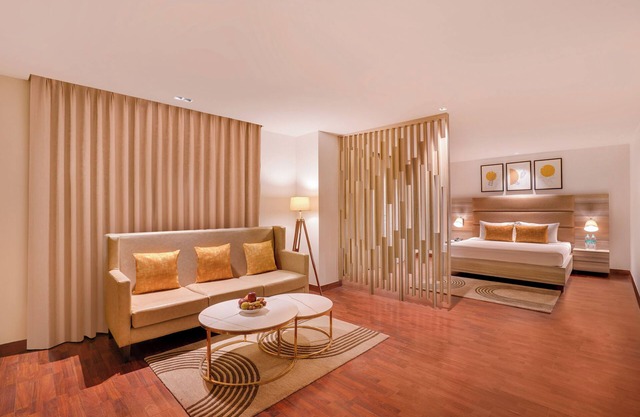 Lemon Tree Hotel, Noida