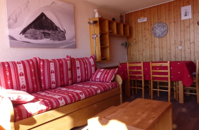 Les ARCS 1600, DUPLEX 6 p, View Unobstructed valley, position south, ski in ski out