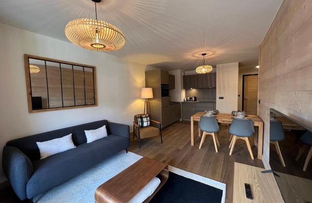 Les Gets - Superbe appartement neuf au centre, proche des pistes et commodités - FR-1-623-344