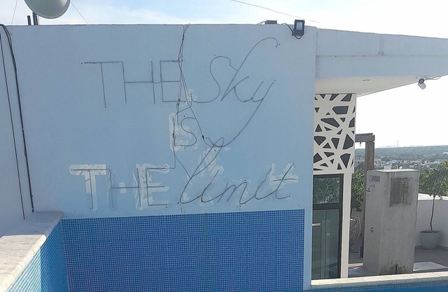 Level luxury condos
