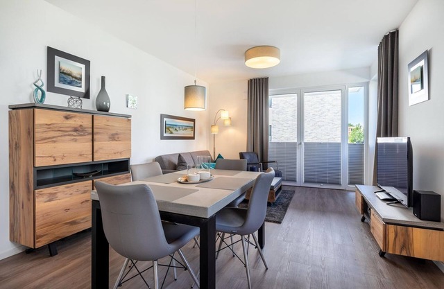 Liebevoll Eingerichtetes Ferienapartment mit Terrasse und nur 200 m zum Strand - Aparthotel