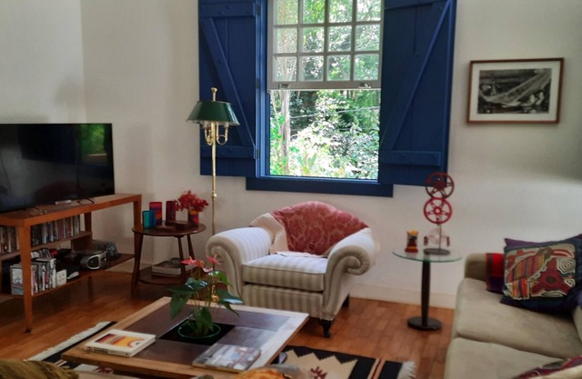 Linda Casa na Serra com Piscina