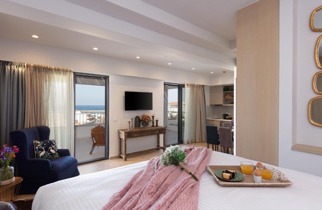 Lines Concept Accommodation