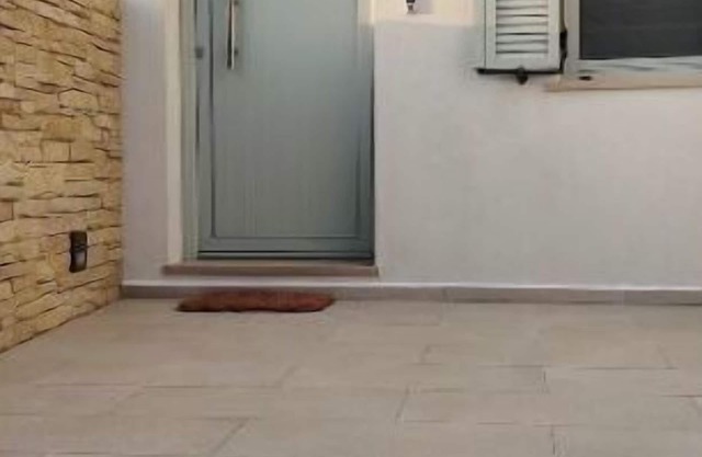 Lipsi Sands/House in the center of Lipsi Chora