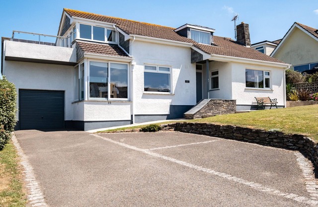 LITTLE BELZ, pet friendly in Polzeath