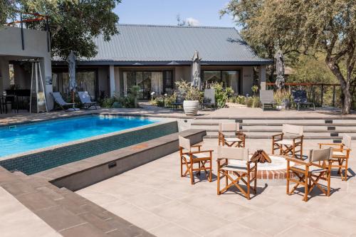 Little Kubu Lodge