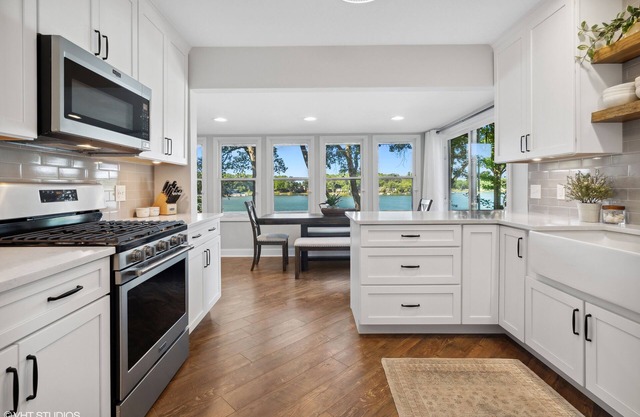 Little Twin Lake Cottage, Relaxing Updated Lakehouse - All Sports Lake