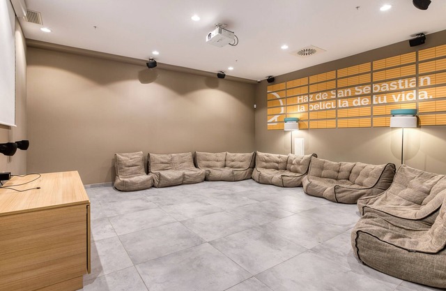 Livensa Living Studios San Sebastián