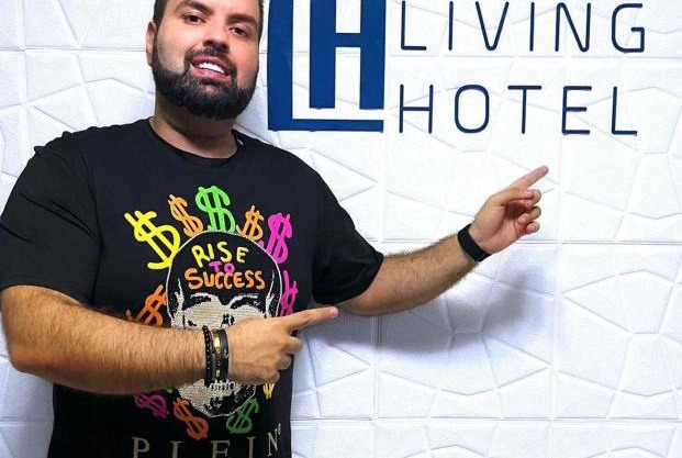 LIVING HOTEL EXPRESS