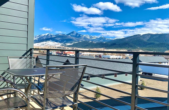 Livingston Condo: 2 BR, 2 BA Condominium in Livingston, Sleeps 6