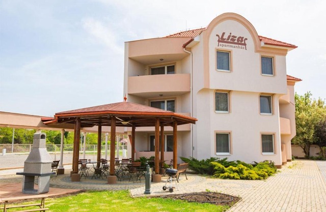 Liza Apartmanok