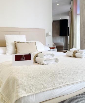 Llanes Suites