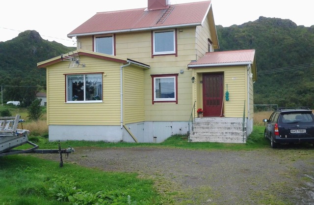 Location on Vestvågøy in the middle of Lofoten