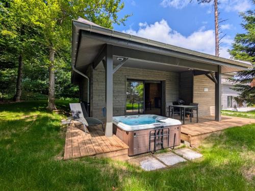 Lodge élégant avec spa privatif et espace bien-être - FR-1-582-530