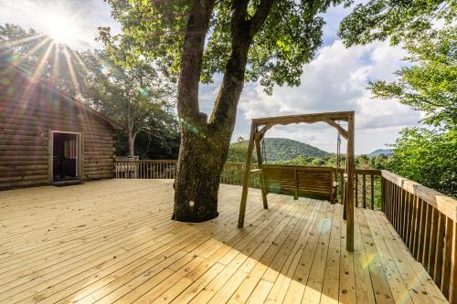 Lodge Cabin Feed Brush Horses Mountain View Hot Tub Fireplace