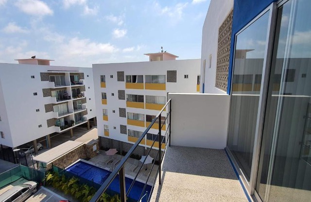 Loft 10 min from Oro &Holy Beach, Marina, Galerias