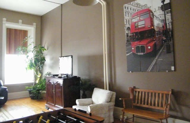 Loft Apartment, Down town core of Gananque