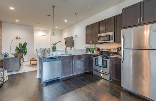 Lofts at 30th-Urban Trio-6 Mins to Broadway