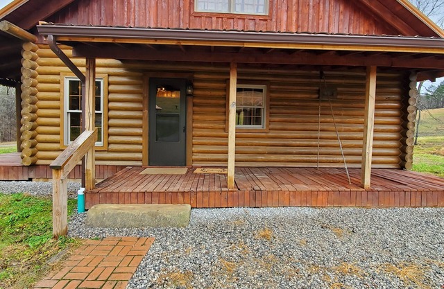 Log Cabin in Jackson County Ohio