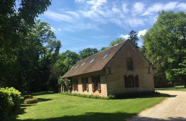 Loire Valley Charming Cottage 10 min from Federal Equestrian Park