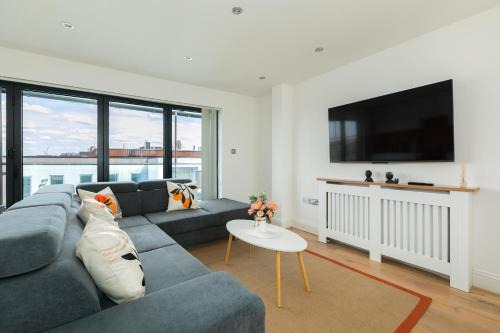 London City Angel 2 Bed Balcony Duplex Flat Zone 1 Bright