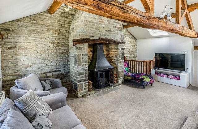 Long Ing Cottage