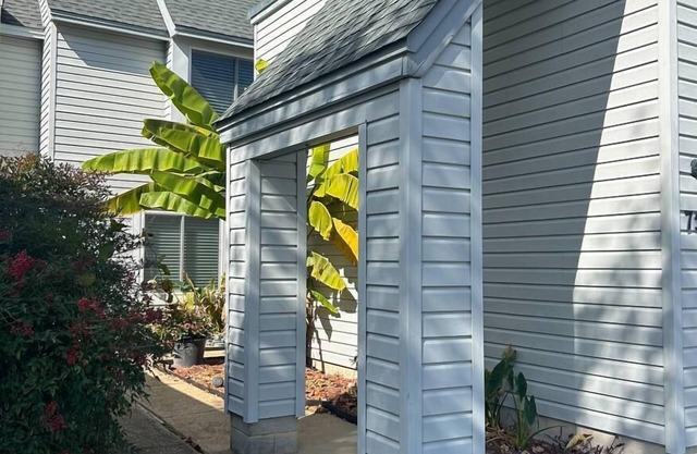 Long stays welcome High-speed Wi‑Fi, workspace, full kitchen, quiet neighborhood