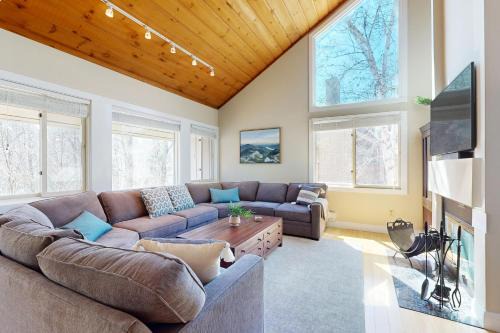Loon Mountain Retreat