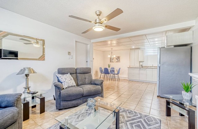 Lovely 1-bedroom apartment in Gatineau.