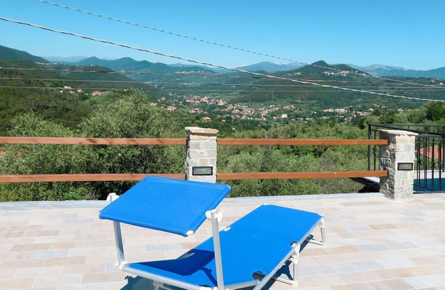 Lovely apartment for 6 guests with A/C, WIFI, TV and terrace