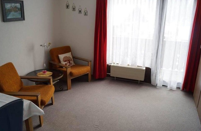 Lovely apartment for 2 guests with WIFI, balcony and pets allowed