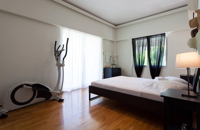 Lovely Apartment in Athens-psychiko Renovation May 2025