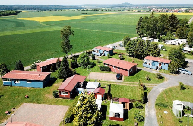 Lovely apartment in villa for 3 people with pool, WIFI, TV, terrace, pets allowed and parking
