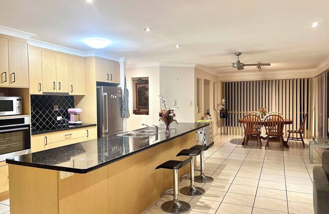 Lovely B&B private room retreat in Drewvale
