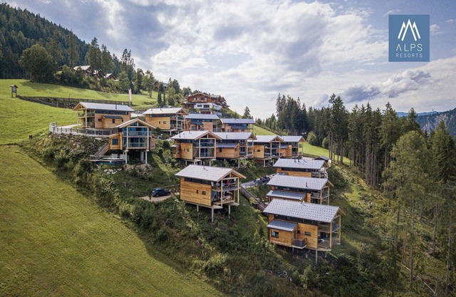 Lovely chalet with sauna