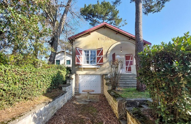 Lovely home in Meschers-sur-Gironde
