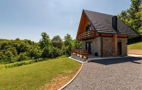 Lovely Home In Lipovlje