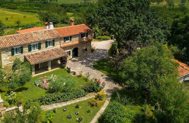 Lovely home in Potpican