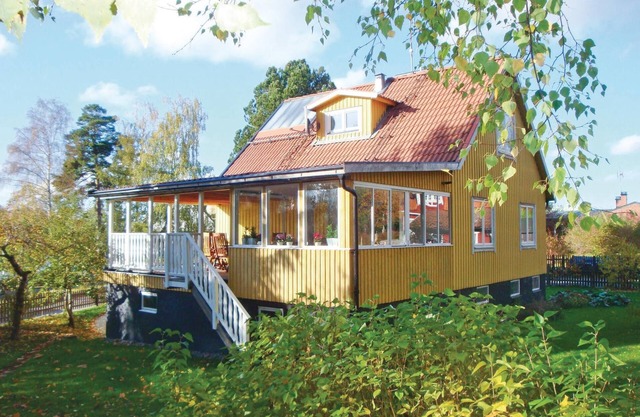 Lovely home in Spånga with kitchen