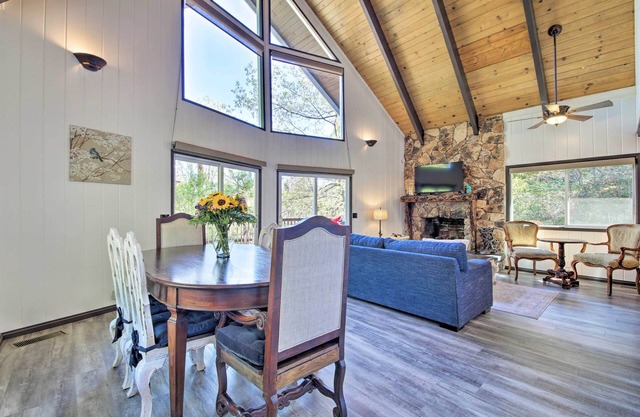Lovely Lake Arrowhead Home w/Bikes: Pet Friendly!