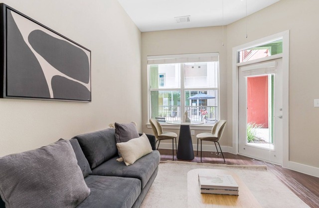 Lovely Mueller 1BR w/Pool, W/D & Gym, nr park, by Blueground