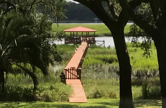 Low Country Living on the Water - Deepwater Dock; Two-Man Kayaks(2); LifeVests P