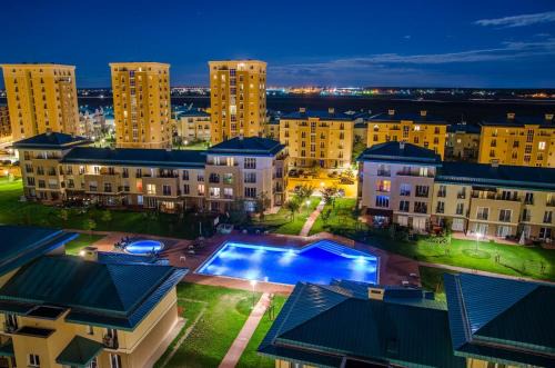 Lucas investment Q14-302