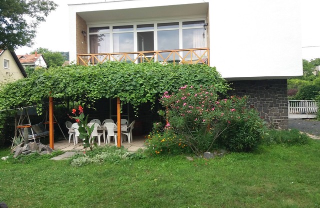 Lugas Duplaszintes Apartman Badacsonytomaj