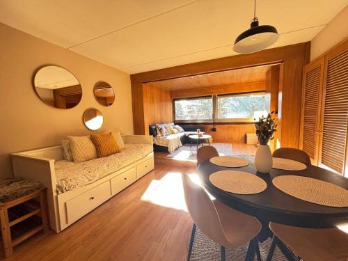 Luminoso estudio en La Molina-Alp
