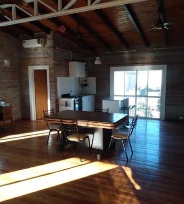 Luminoso Loft cercano al rio Granadero Baigorria